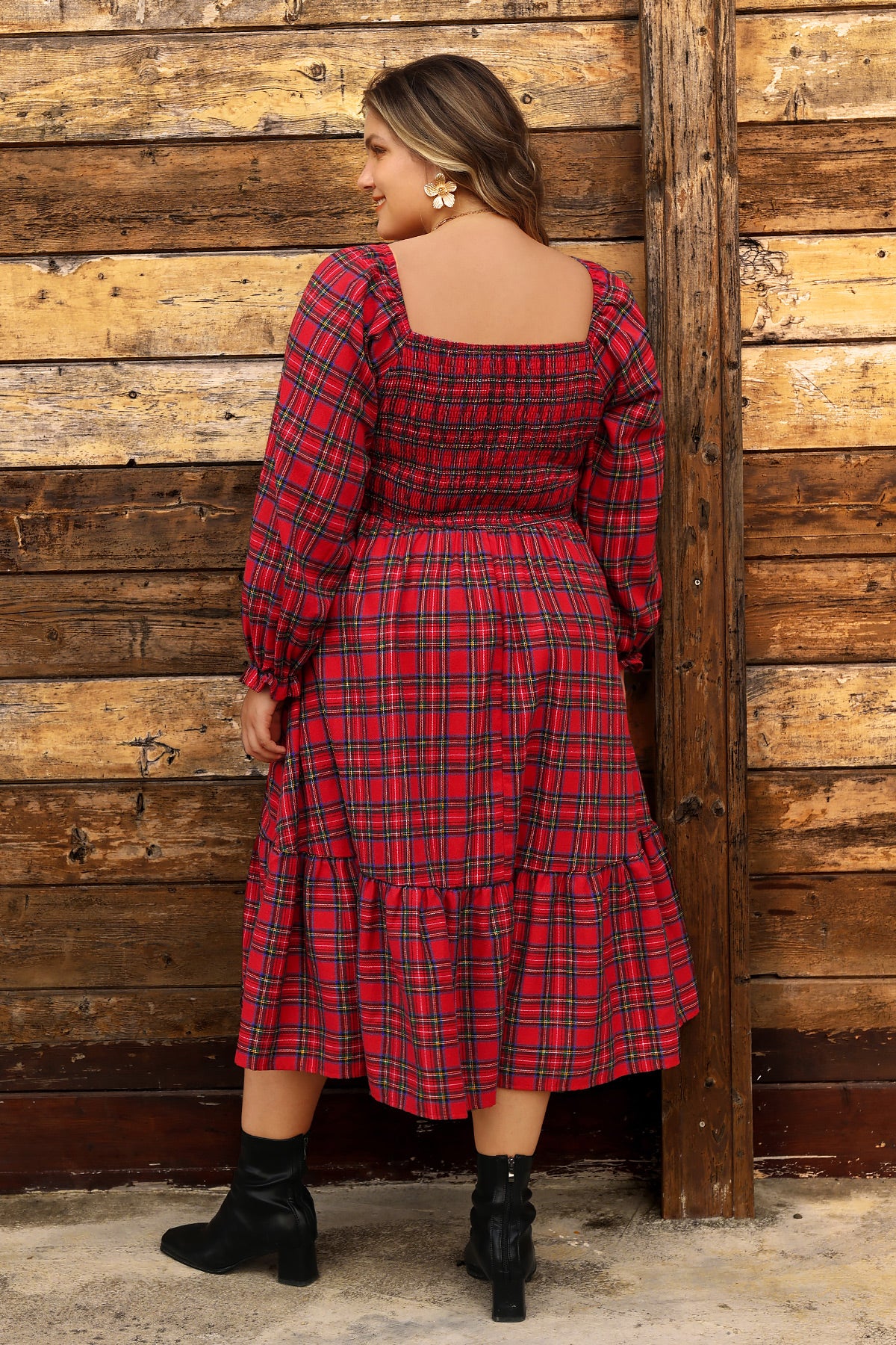 Ritera Pocket Plaid Square Neck Shirred Midi Dress